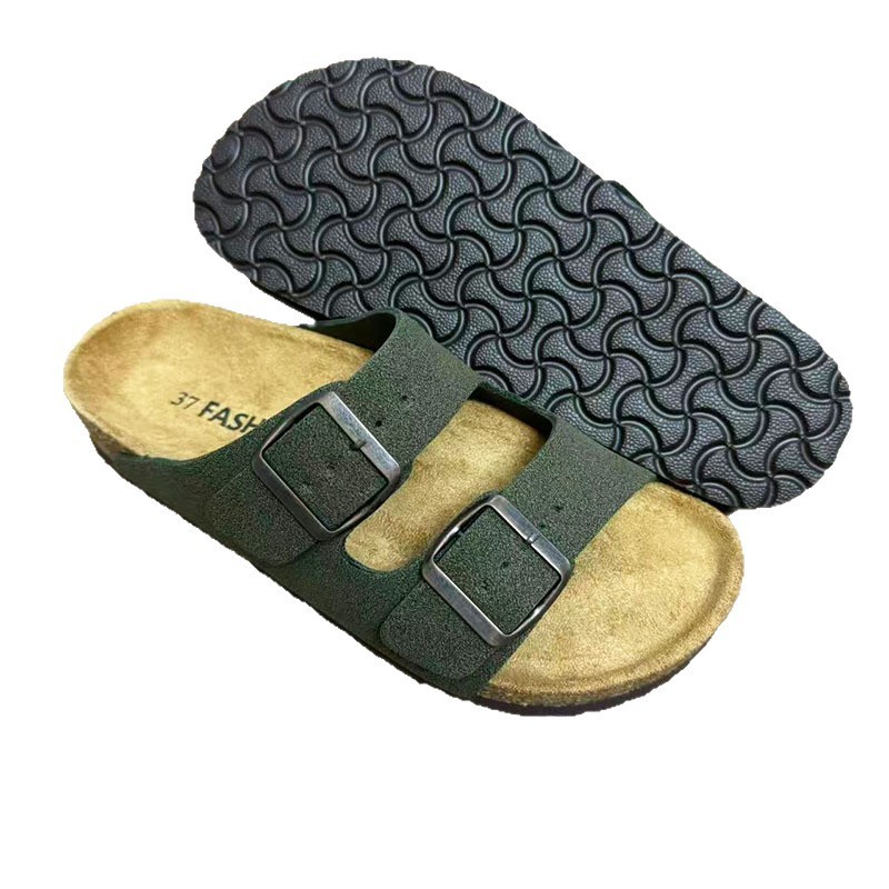 1760664501607001.jpg 雅购特拖鞋