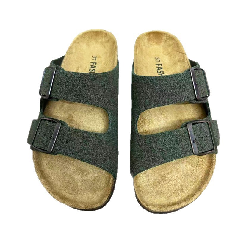 1760664501650598.jpg 雅购特拖鞋