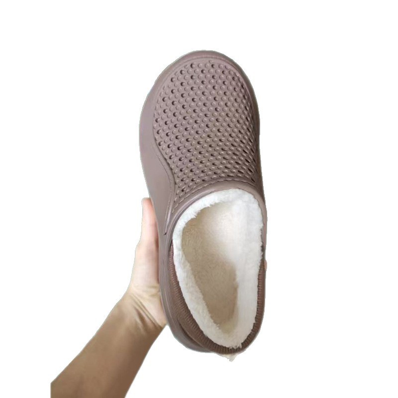 1760748640119198.jpg 雅购特拖鞋