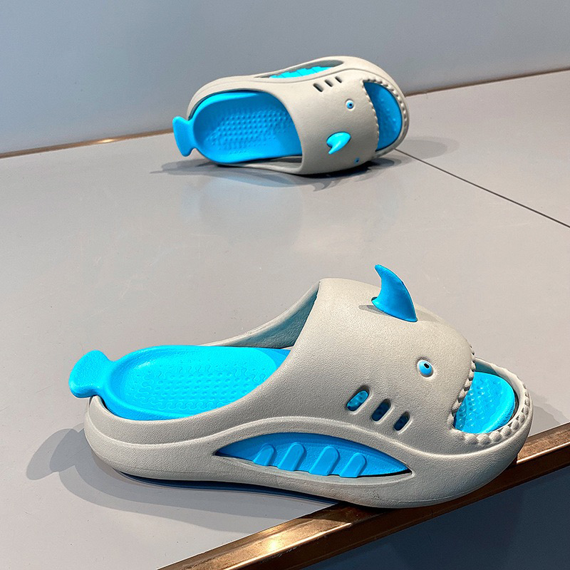 1760752835680292.jpg 雅购特拖鞋