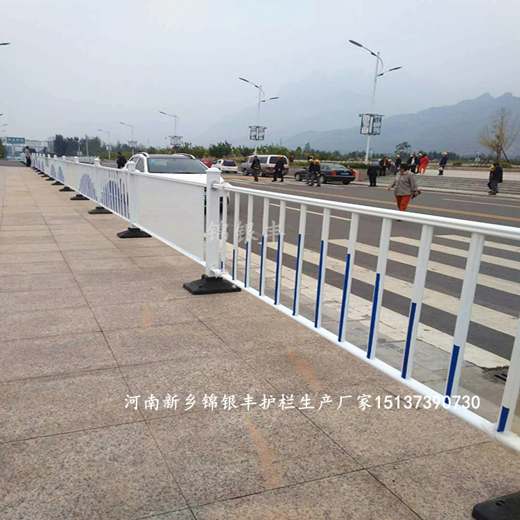 道路隔離欄 景區隔離護欄.jpg 公路交通設施隔離欄