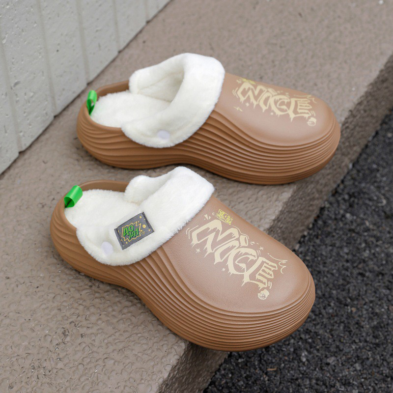 1760766406946333.jpg 雅购特拖鞋