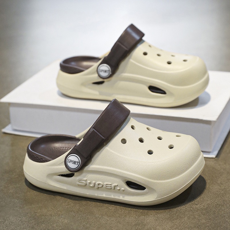 1760767463930337.jpg 雅购特拖鞋