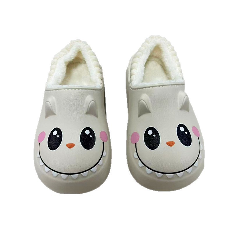 1760927197574240.jpg 雅购特拖鞋