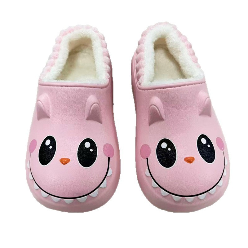 1760927213815245.jpg 雅购特拖鞋