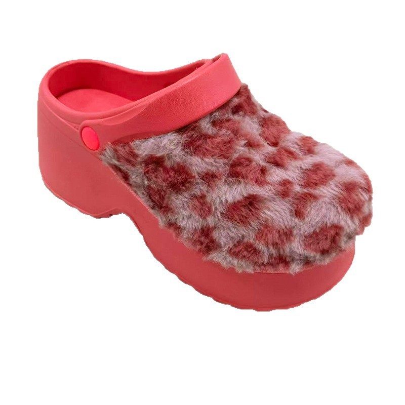 1760932467695247.jpg 雅购特拖鞋