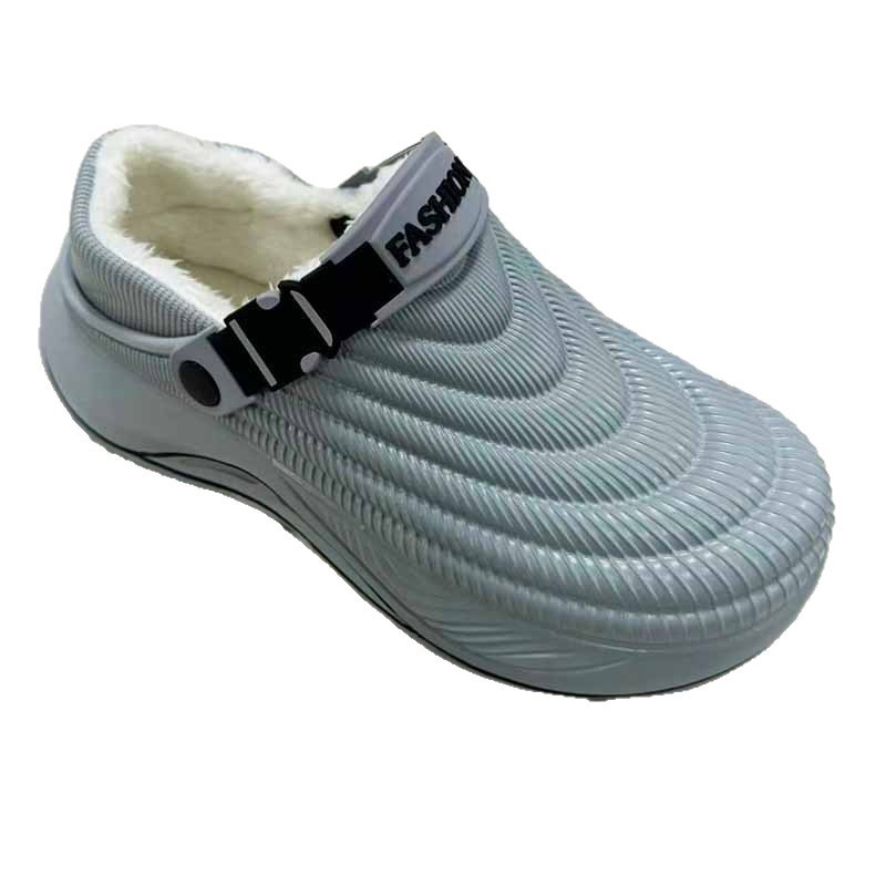 1760942555346648.jpg 雅购特拖鞋