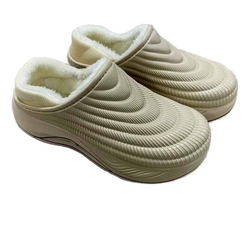 1760942857288102.jpg 雅购特拖鞋