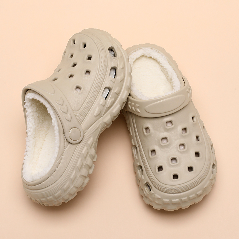 1761014891407602.jpg 雅购特拖鞋