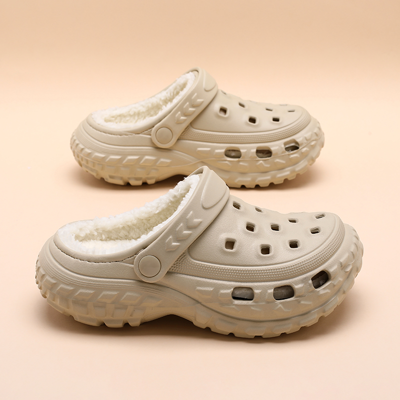 1761014891780014.jpg 雅购特拖鞋