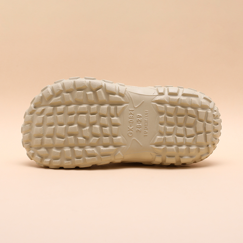 1761014897203788.jpg 雅购特拖鞋