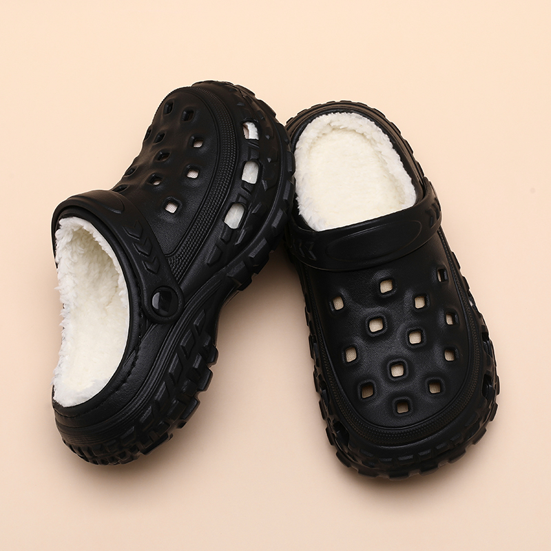 1761014913113719.jpg 雅购特拖鞋