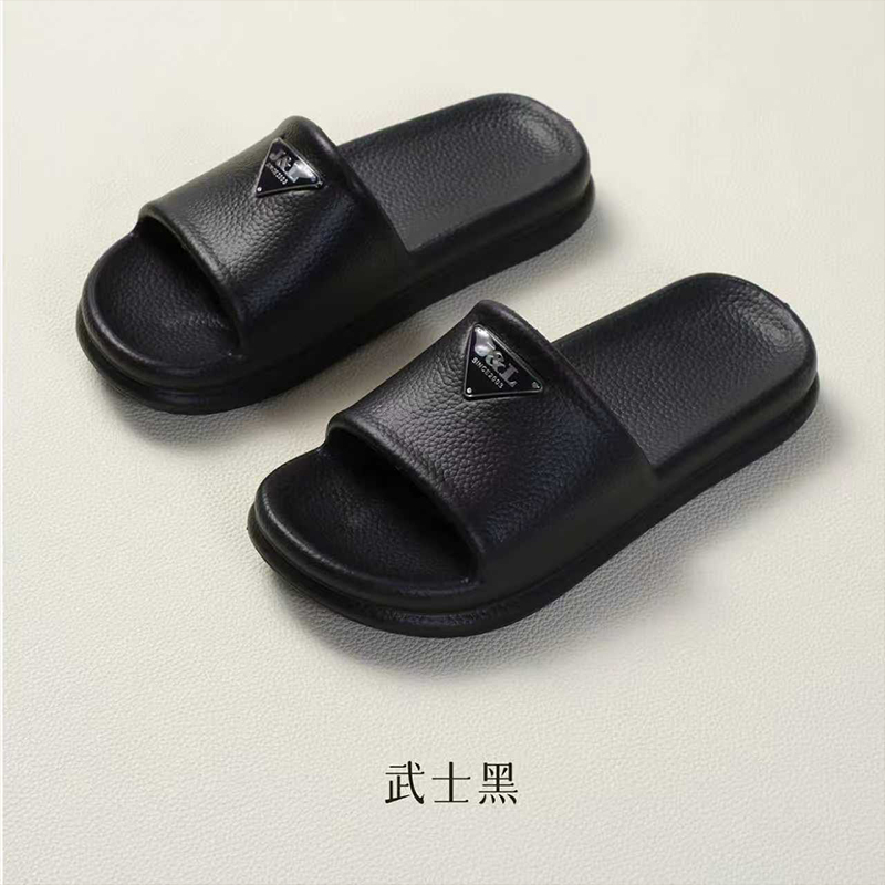 1761037844557034.jpg 雅购特拖鞋