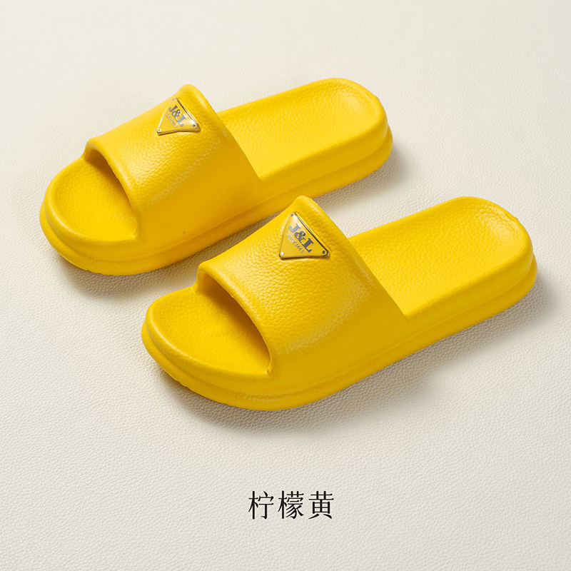 1761037852139919.jpg 雅购特拖鞋