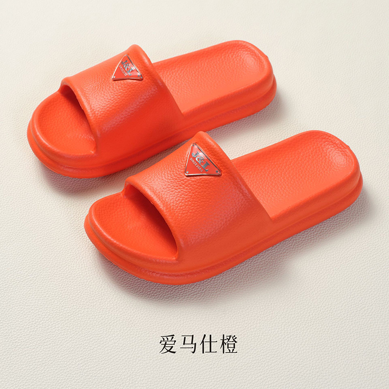 1761037852224603.jpg 雅购特拖鞋