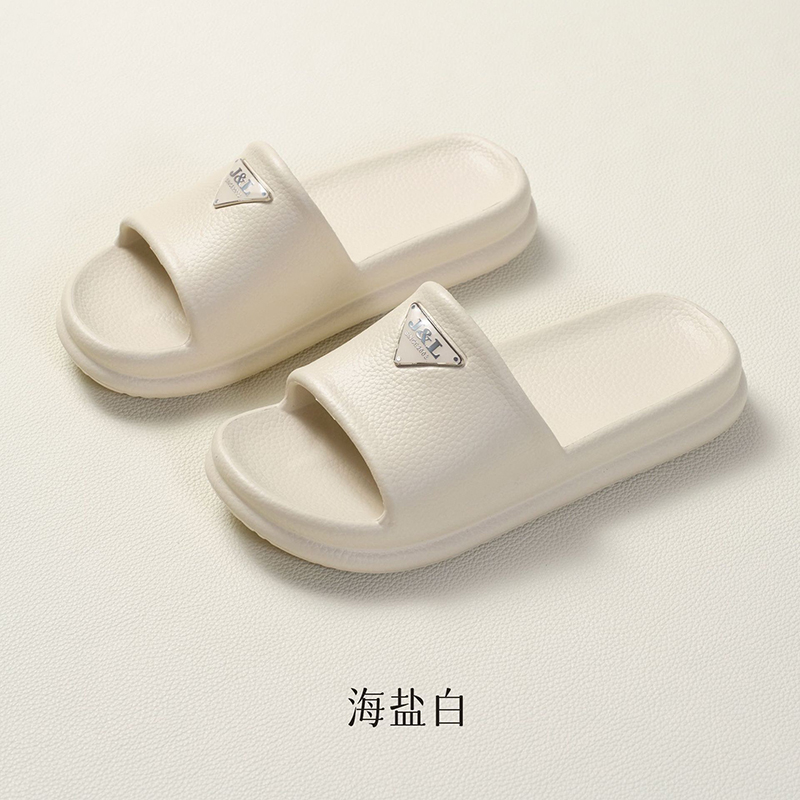 1761037852663438.jpg 雅购特拖鞋