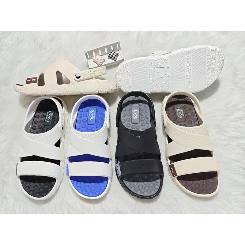 1761039034781427.jpg 雅购特拖鞋