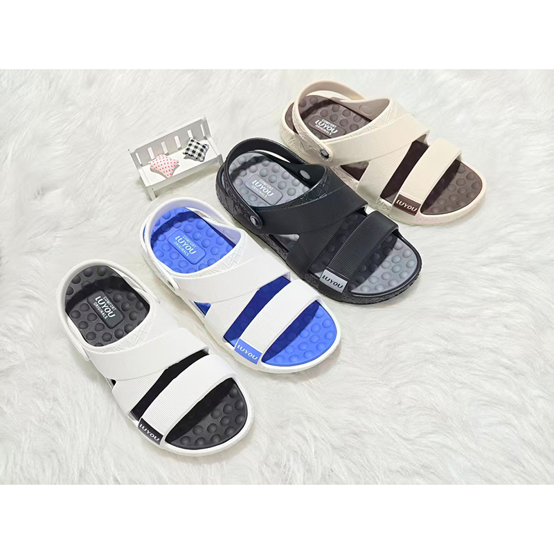 1761039048936268.jpg 雅购特拖鞋