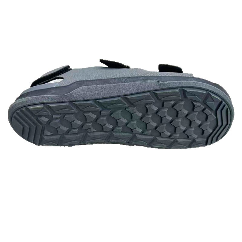 1761096063777517.jpg 雅购特拖鞋