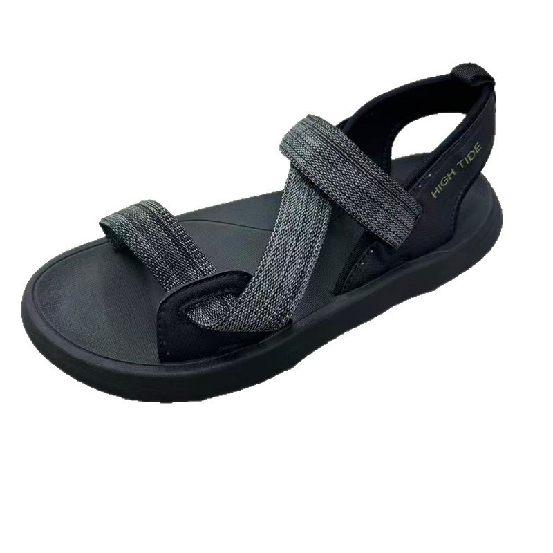 1761099161657153.jpg 雅购特拖鞋