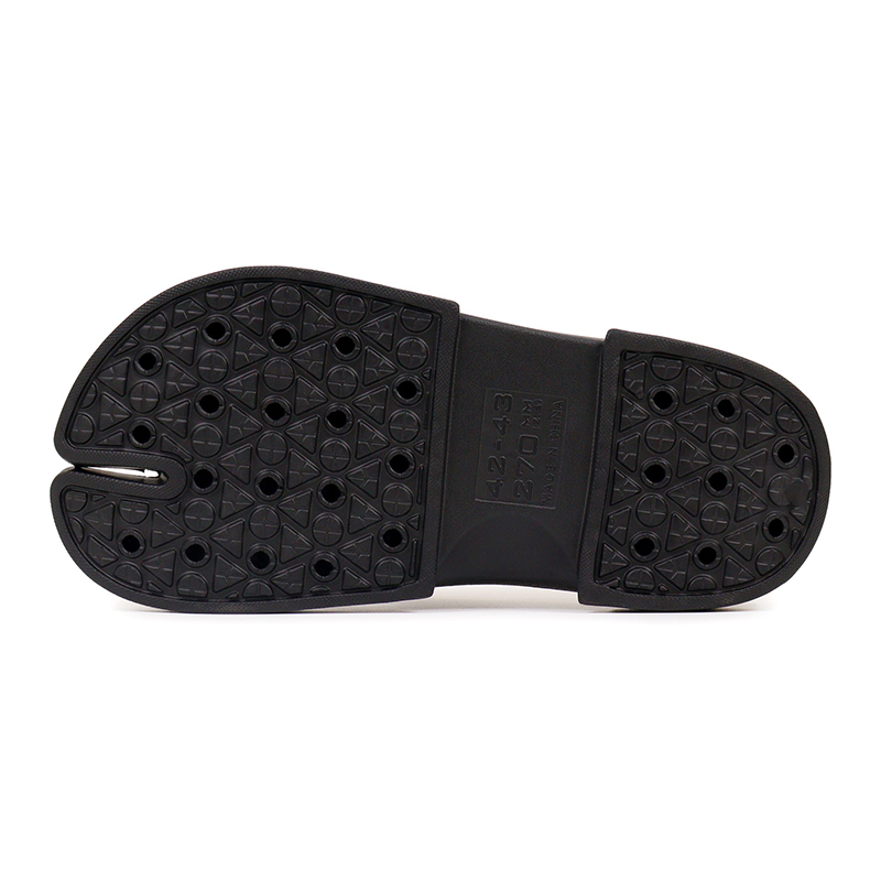 1761101439318595.jpg 雅购特拖鞋