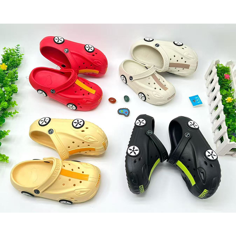 1761112893131122.jpg 雅购特拖鞋