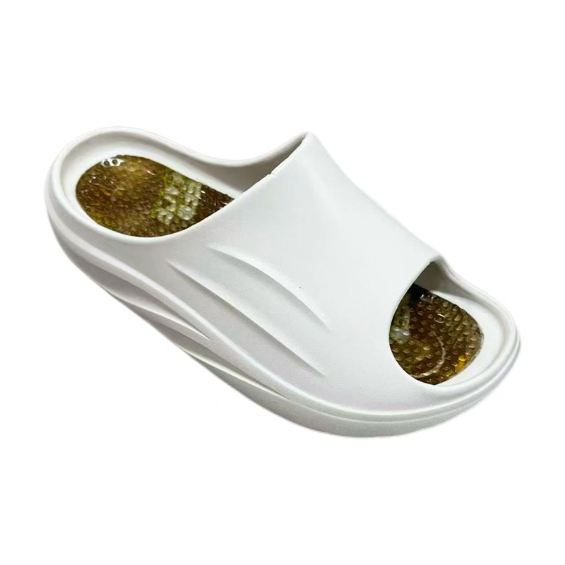 1761118916152933.jpg 雅购特拖鞋