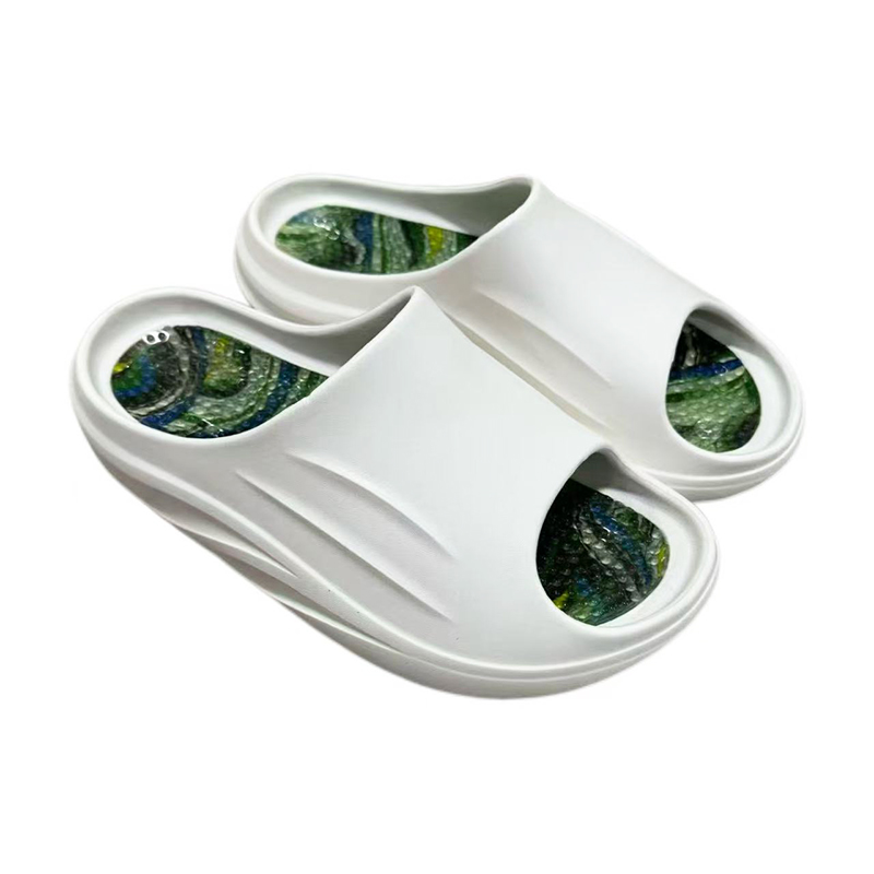 1761118924346510.jpg 雅购特拖鞋