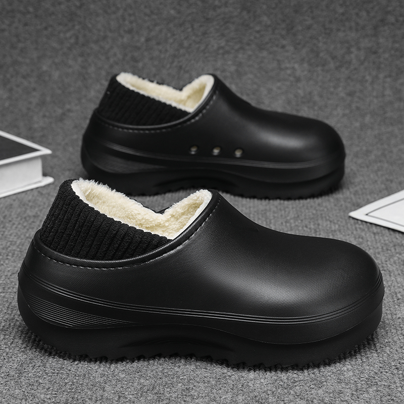 1761184973306846.jpg 雅购特拖鞋