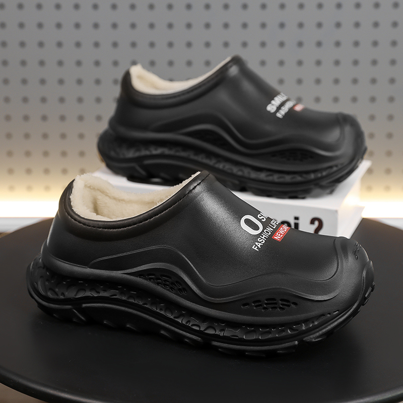 1761187913161861.jpg 雅购特拖鞋