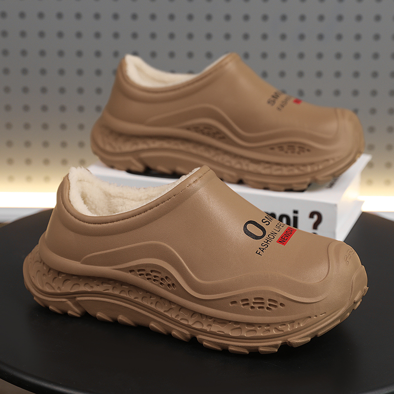 1761187913525866.jpg 雅购特拖鞋