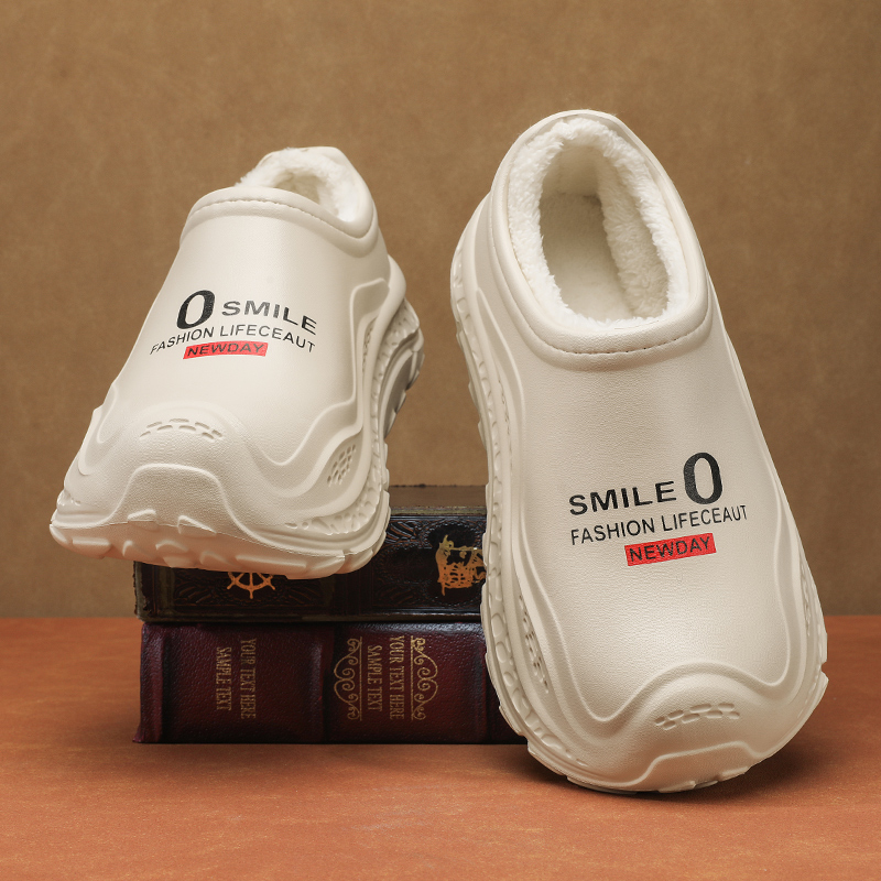 1761187926196243.jpg 雅购特拖鞋