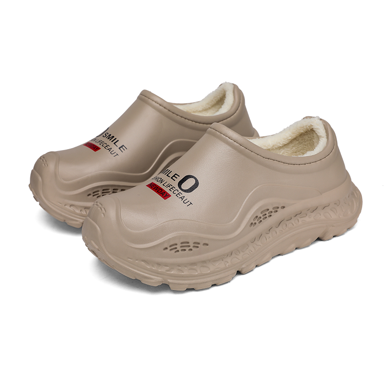 1761187937580818.jpg 雅购特拖鞋