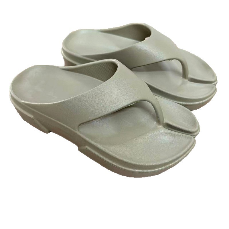 1761190176145459.jpg 雅购特拖鞋