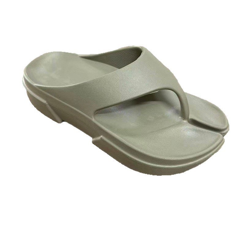 1761190176859303.jpg 雅购特拖鞋