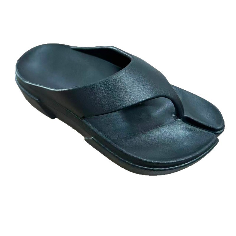 1761190185386558.jpg 雅购特拖鞋