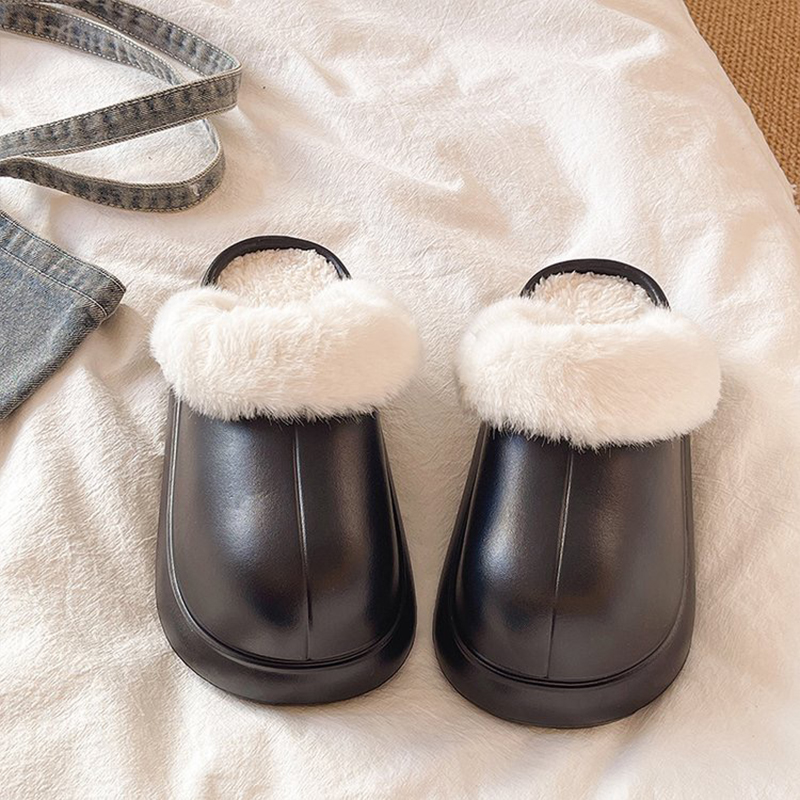 1761204859822906.jpg 雅购特拖鞋