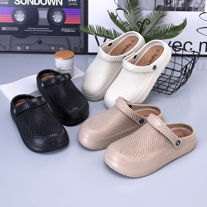 1761270293813955.jpg 雅购特拖鞋