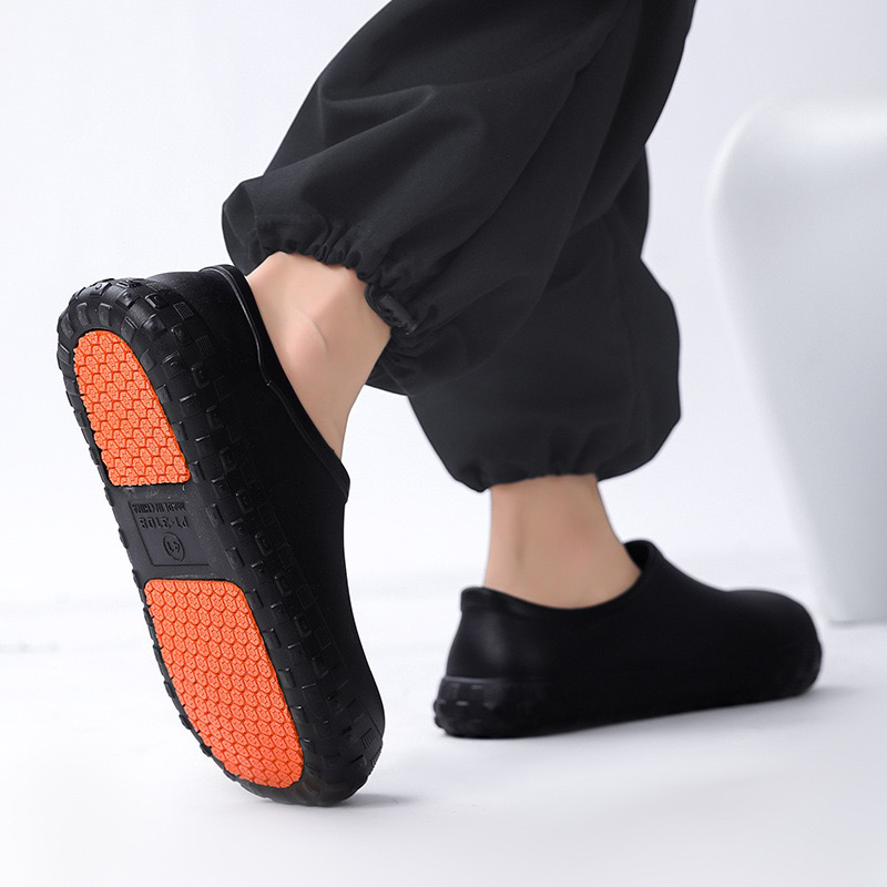 1761272209440366.jpg 雅购特拖鞋