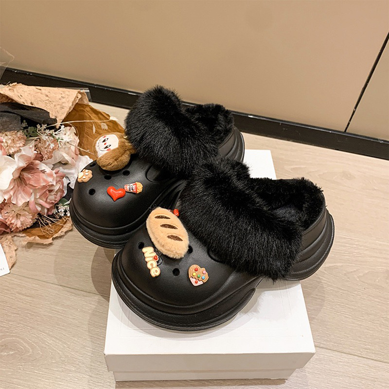 1761375943829533.jpg 雅购特拖鞋