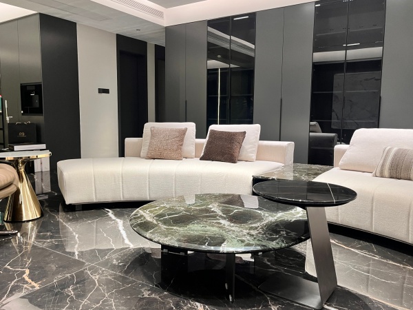 1761386785633080.jpg 陕西西安大平层家具软装顺利落地