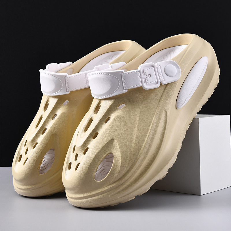 1761532871314866.jpg 雅购特拖鞋