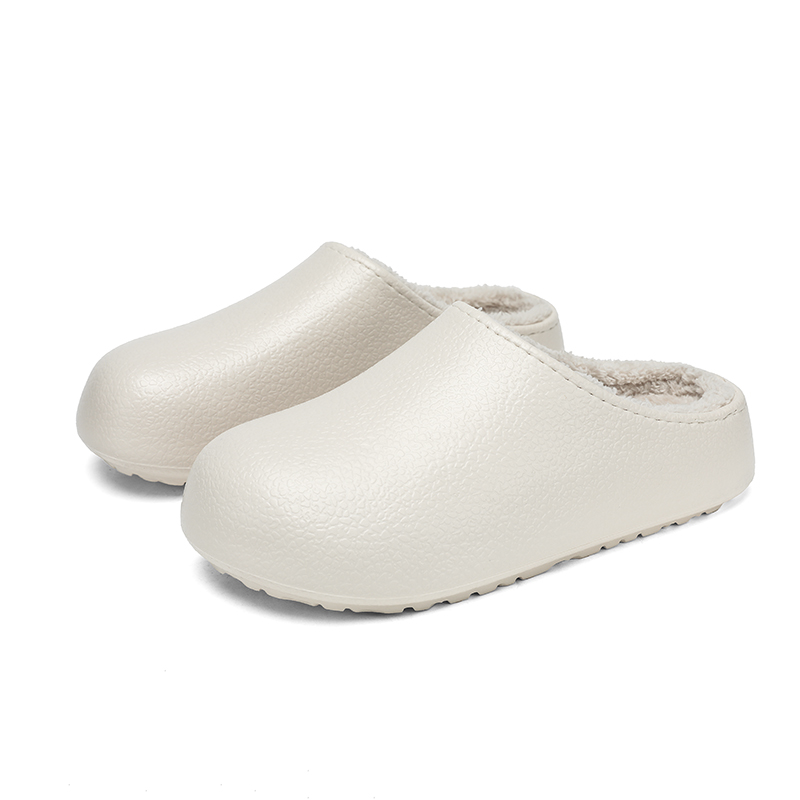 1761544205719664.jpg 雅购特拖鞋