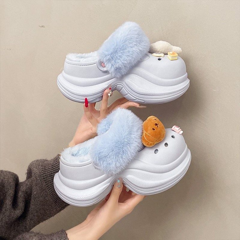 1761551607282854.jpg 雅购特拖鞋