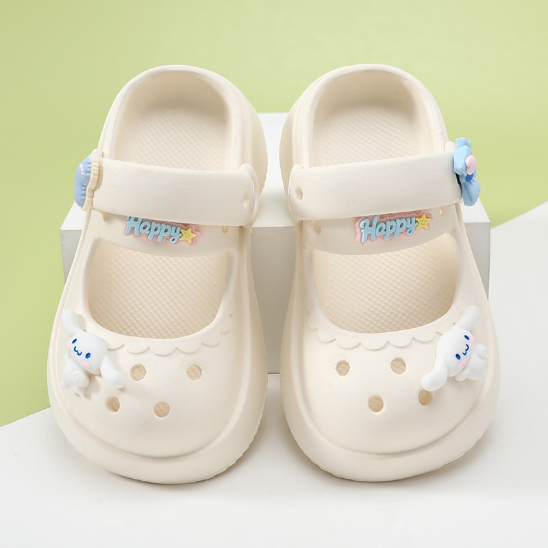 1761552663843094.jpg 雅购特拖鞋