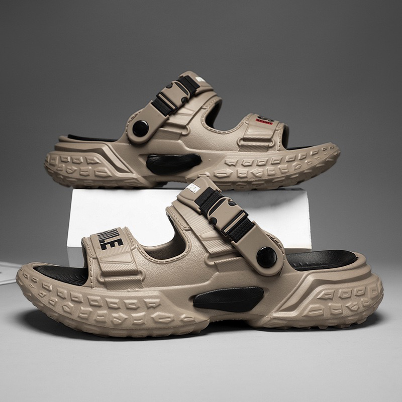 1761557944266765.jpg 雅购特拖鞋