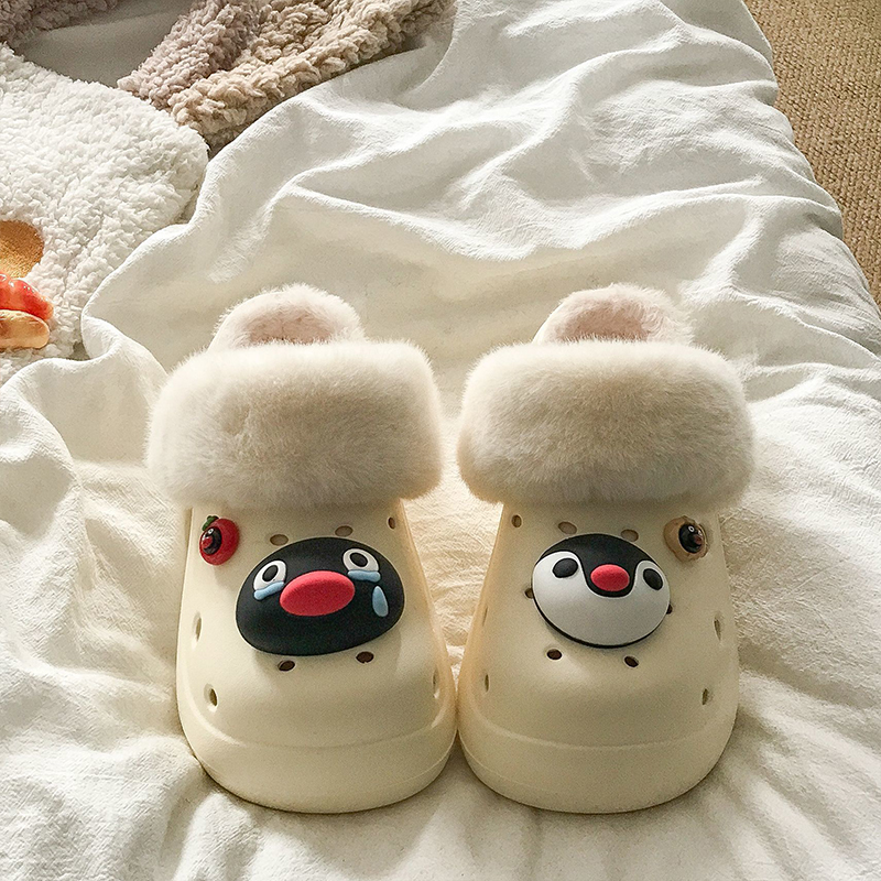 1761558881376743.jpg 雅购特拖鞋