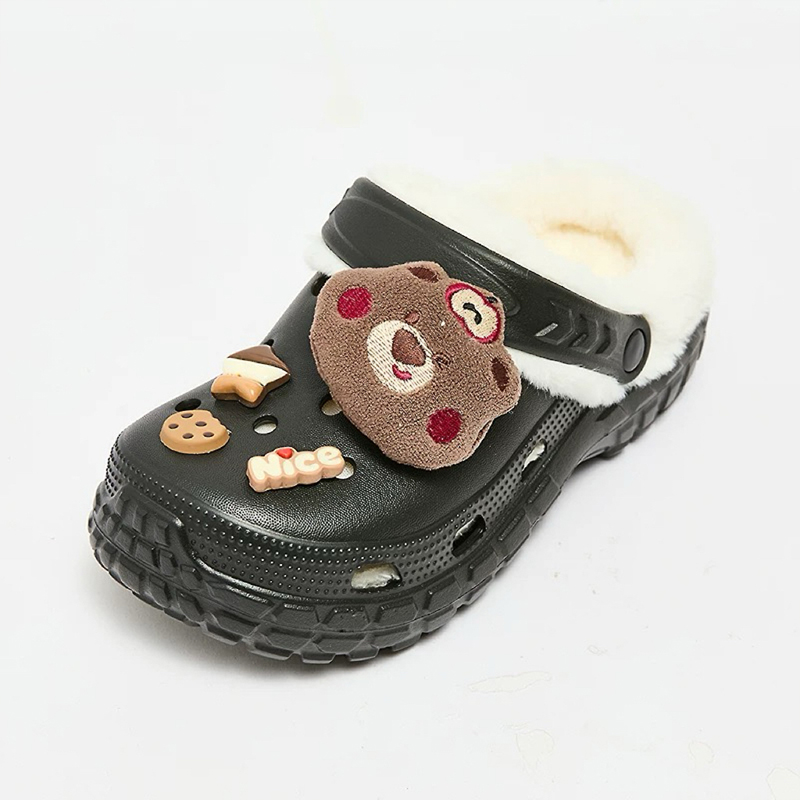 1761615581665112.jpg 雅购特拖鞋