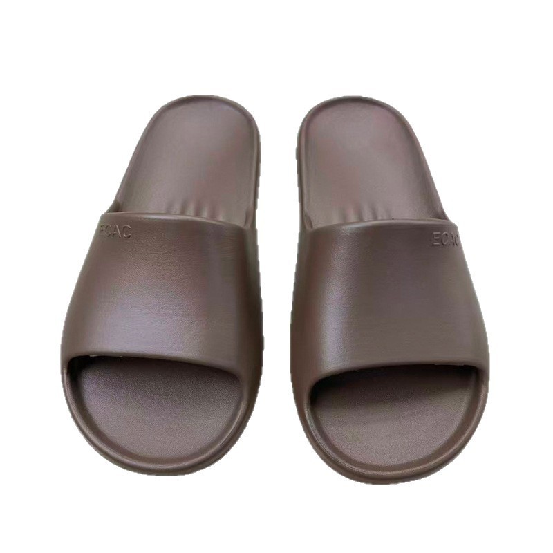 1761619980989916.jpg 雅购特拖鞋