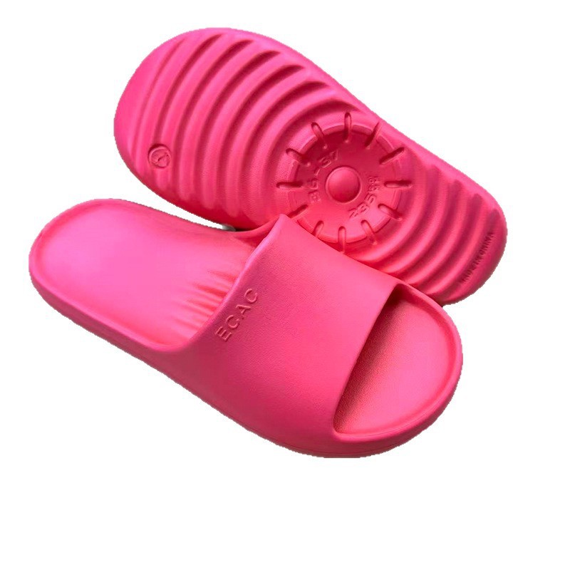 1761620243458003.jpg 雅购特拖鞋